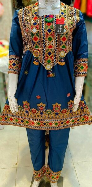Ladies dress