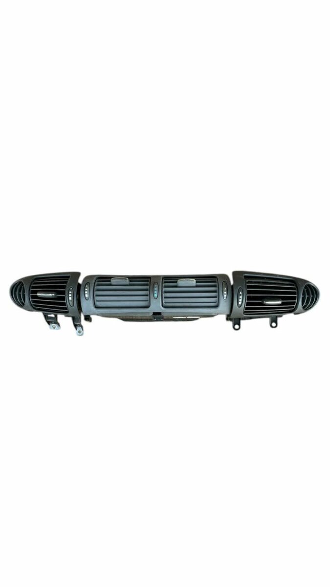 Grille de ventilation voiture