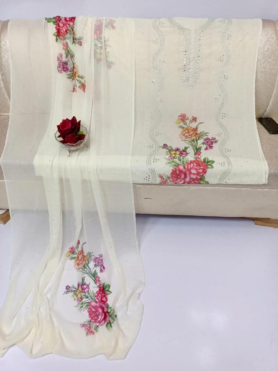 Chiffon suit
