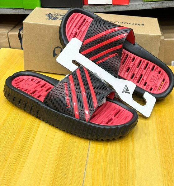 Claquettes confortables stylées