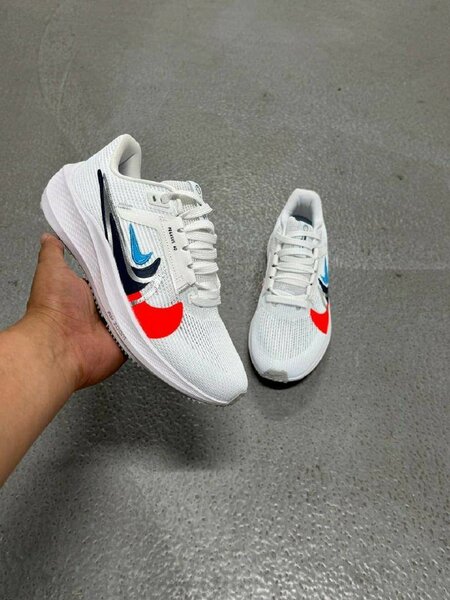 Baskets de course blanches unisexes