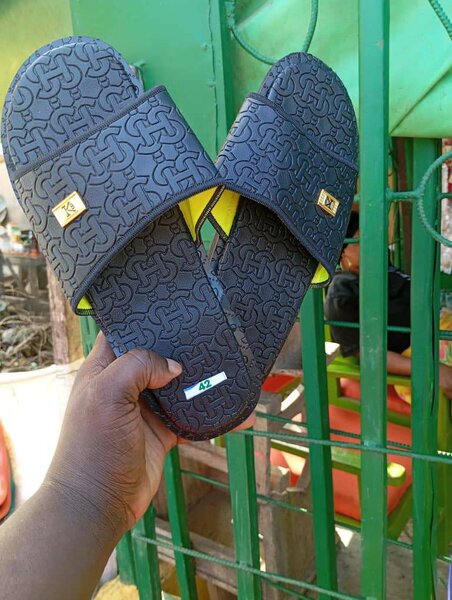 Sandales confortables noires