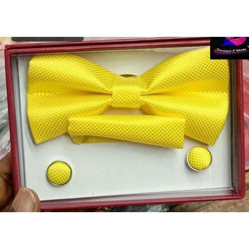 Noeud Papillon Jaune Élégant