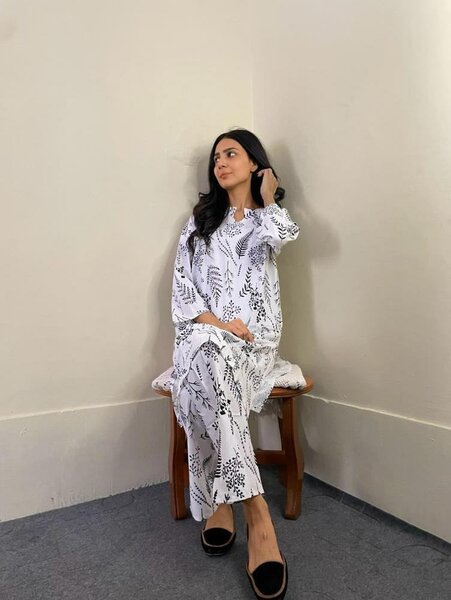 Stitched linen printed suit