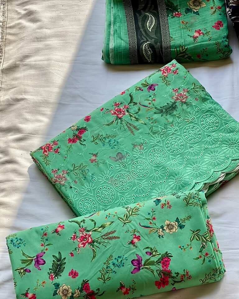 Ladies suit