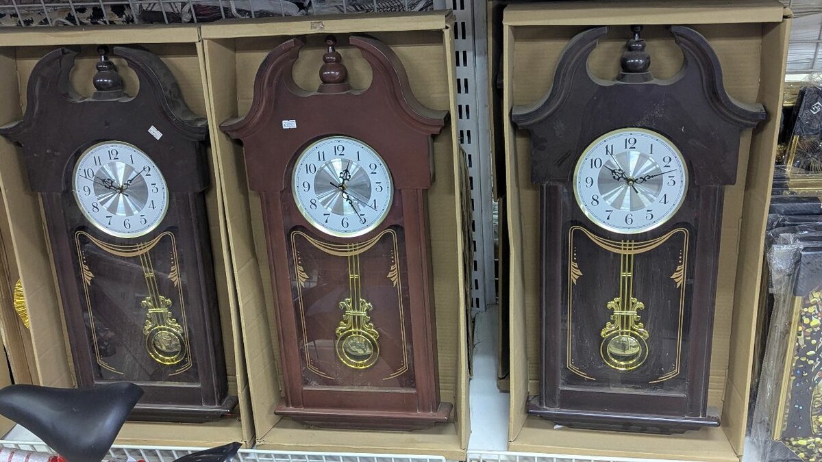 Cookoo wall clock