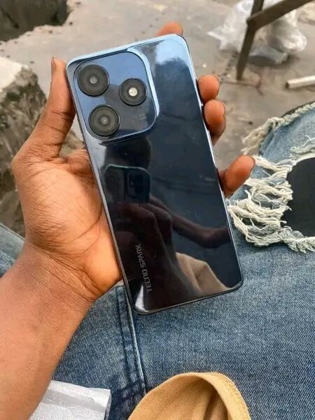 Smartphone Tecno Spark