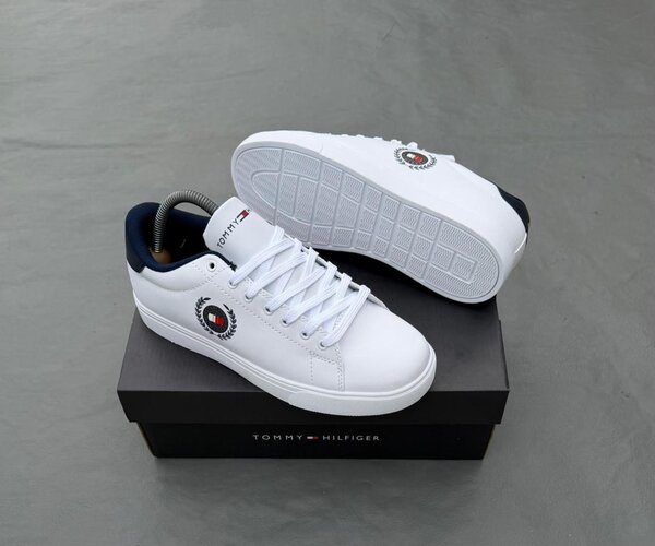 Baskets blanches classiques