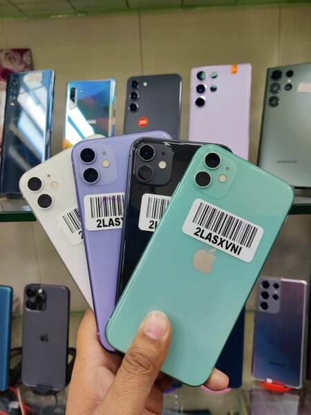 iPhone 11 128gb jv