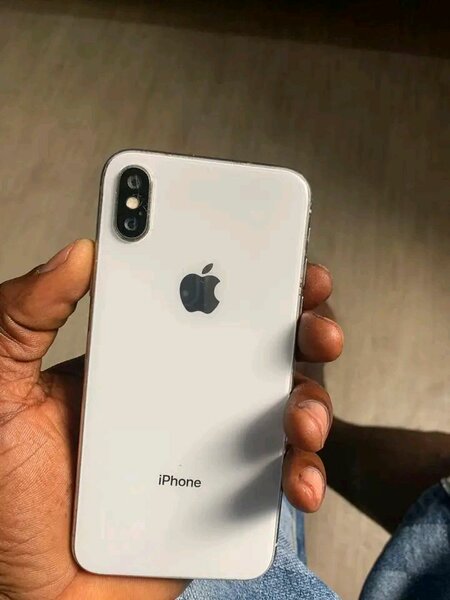 iPhone X 256 Go argent