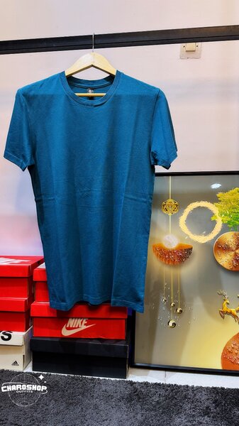 T-shirt bleu classique homme