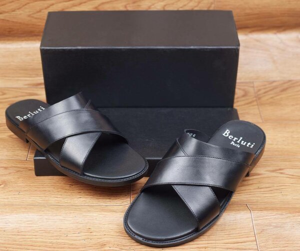 Sandales Berluti élégantes pour homme