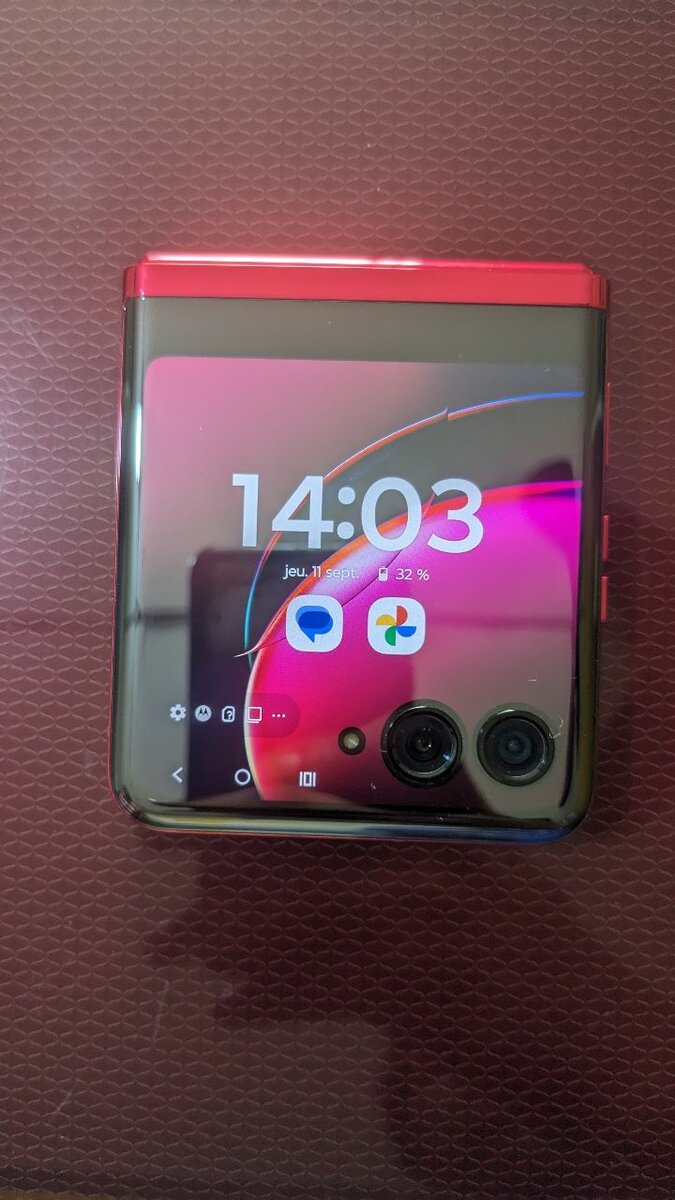 Motorola RAZR