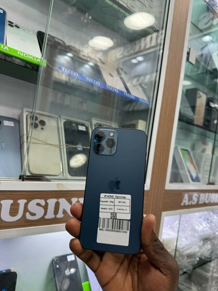 iPhone 12 Pro Max