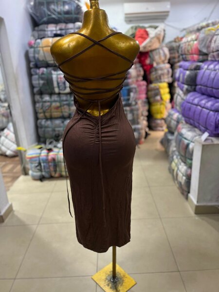 Robe moulante élégante femme