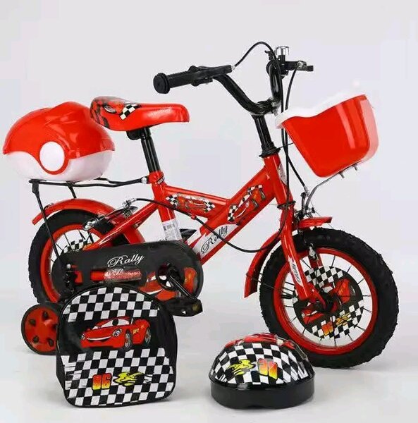 Vélo enfant rouge avec panier