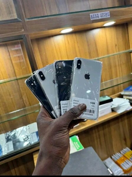 Smartphone Apple iPhone X (Reconditionné)