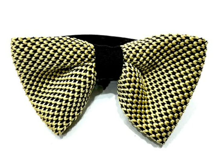 KNITTED BOWTIES