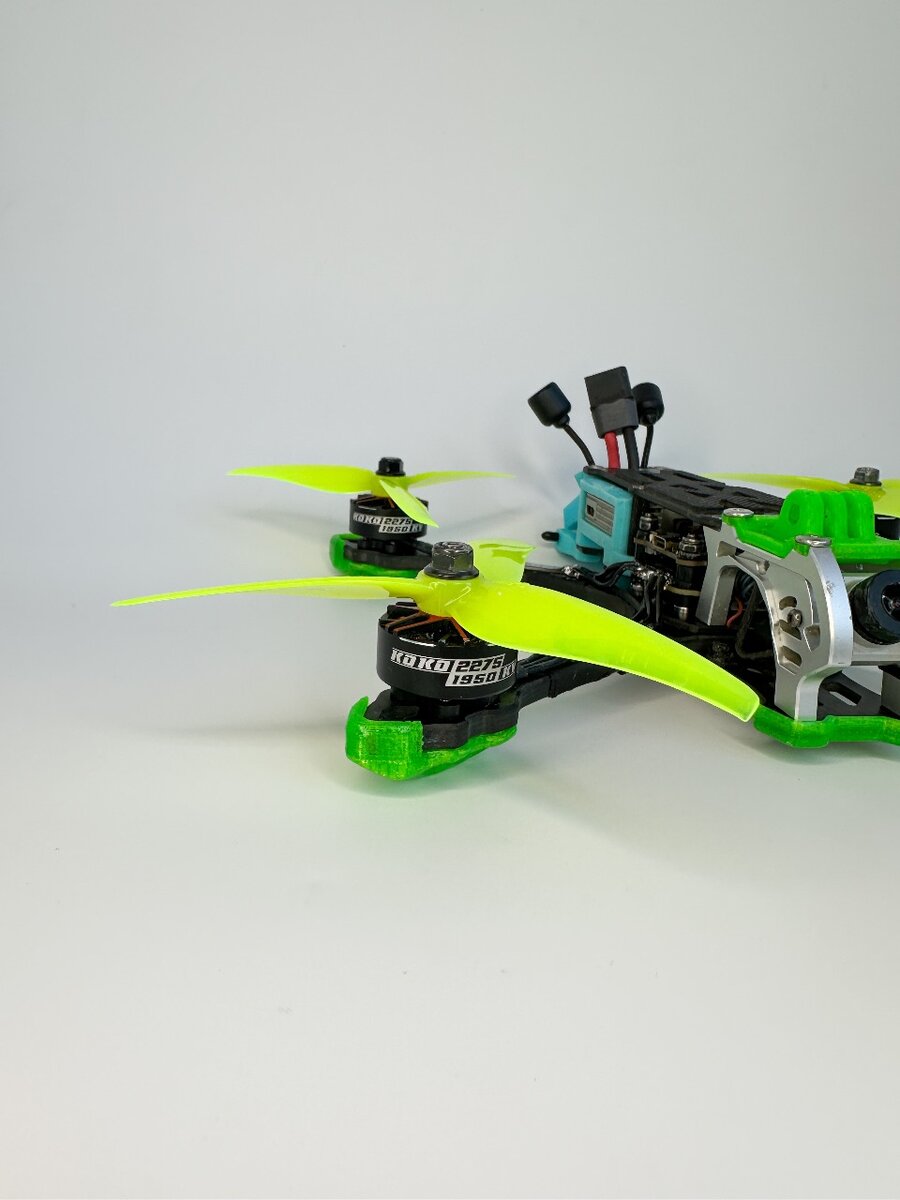 FPV дрон Mark5