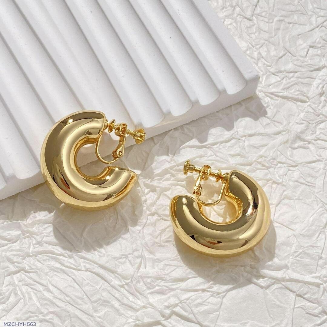 European and American metal style C- shaped earrings women's