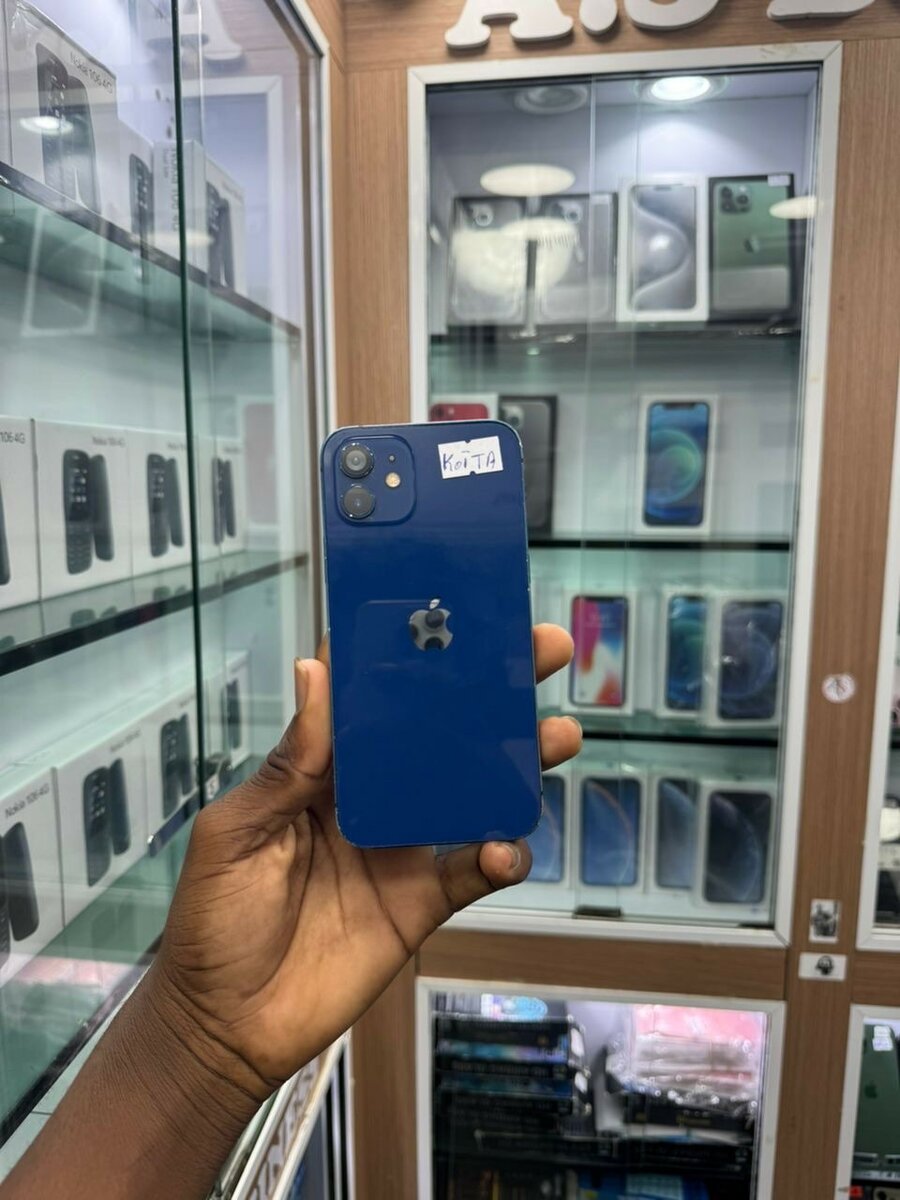 iPhone 12