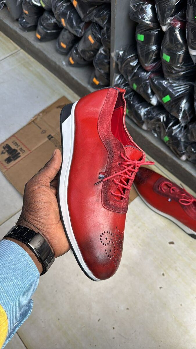 Chaussures derby élégantes en cuir