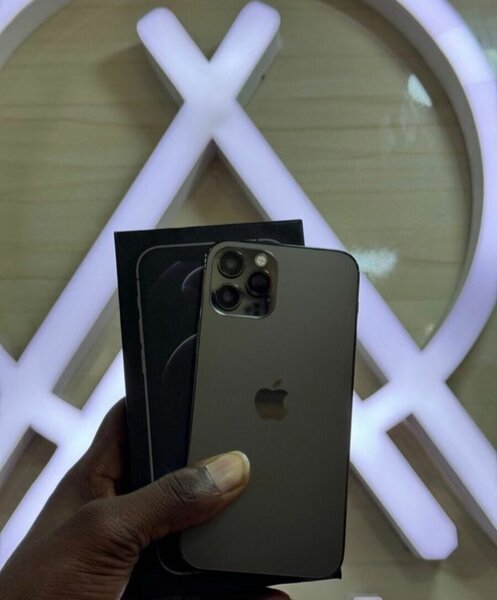 iPhone 12 Pro Max 128 Go