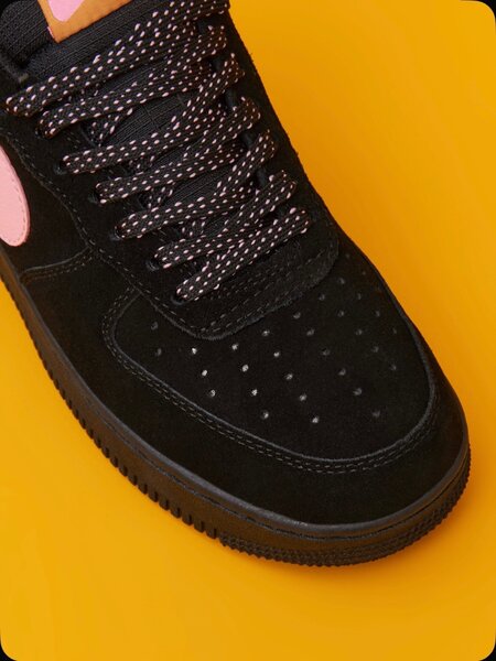 NIKE AIR FORS1