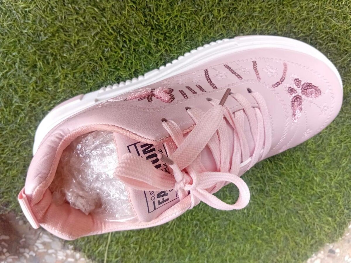Ladies Sneakers