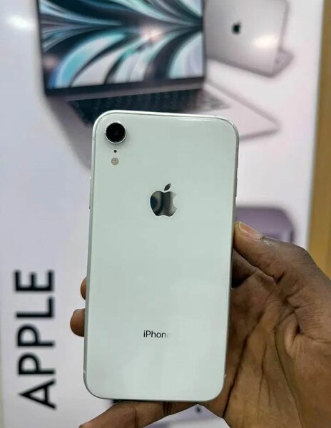 iPhone XR Blanc 64GB