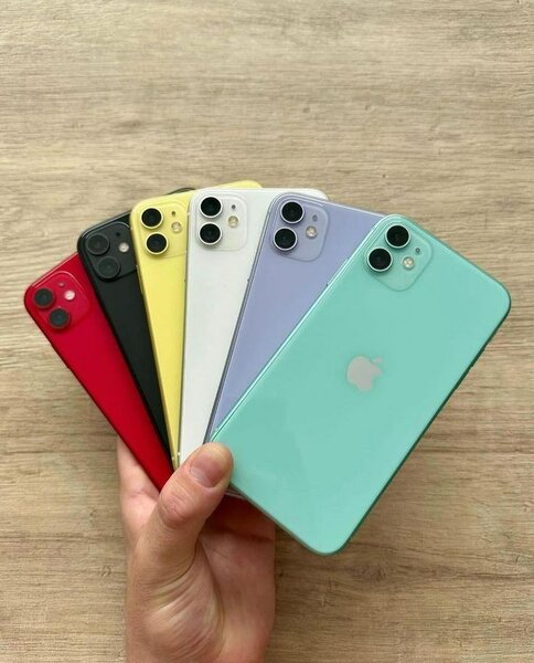 iPhone 11 - Couleurs Variées