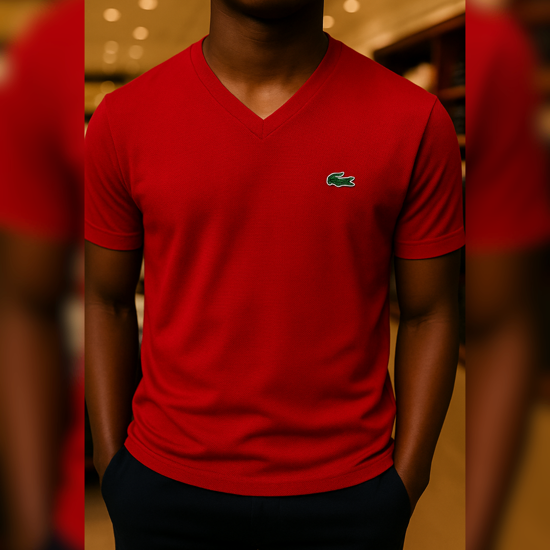 Tshirt Lacoste rouge Col V