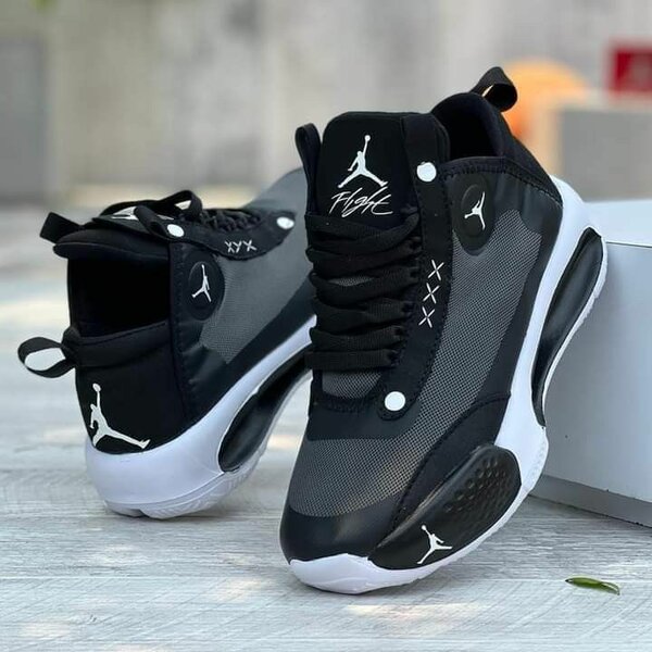 Chaussures de sport noires