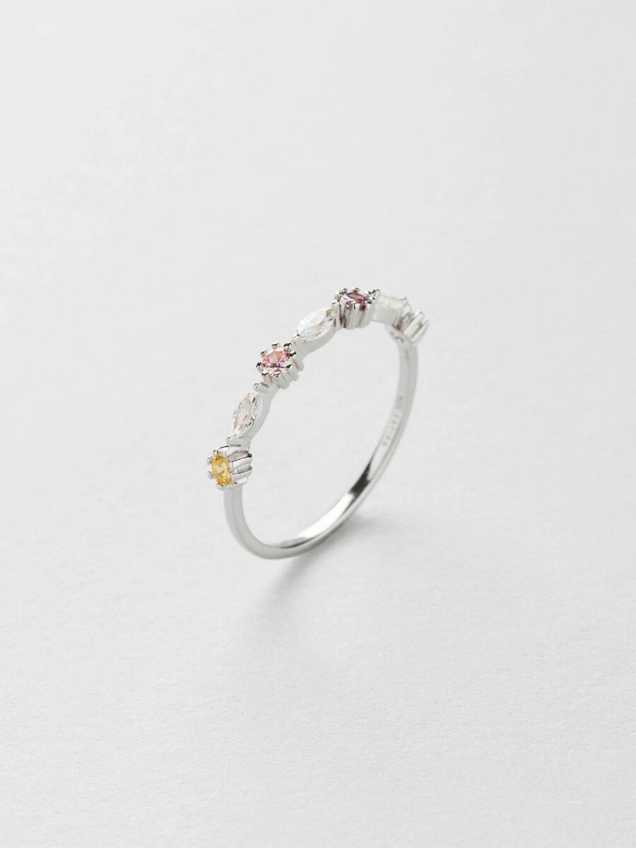 Ladies ring