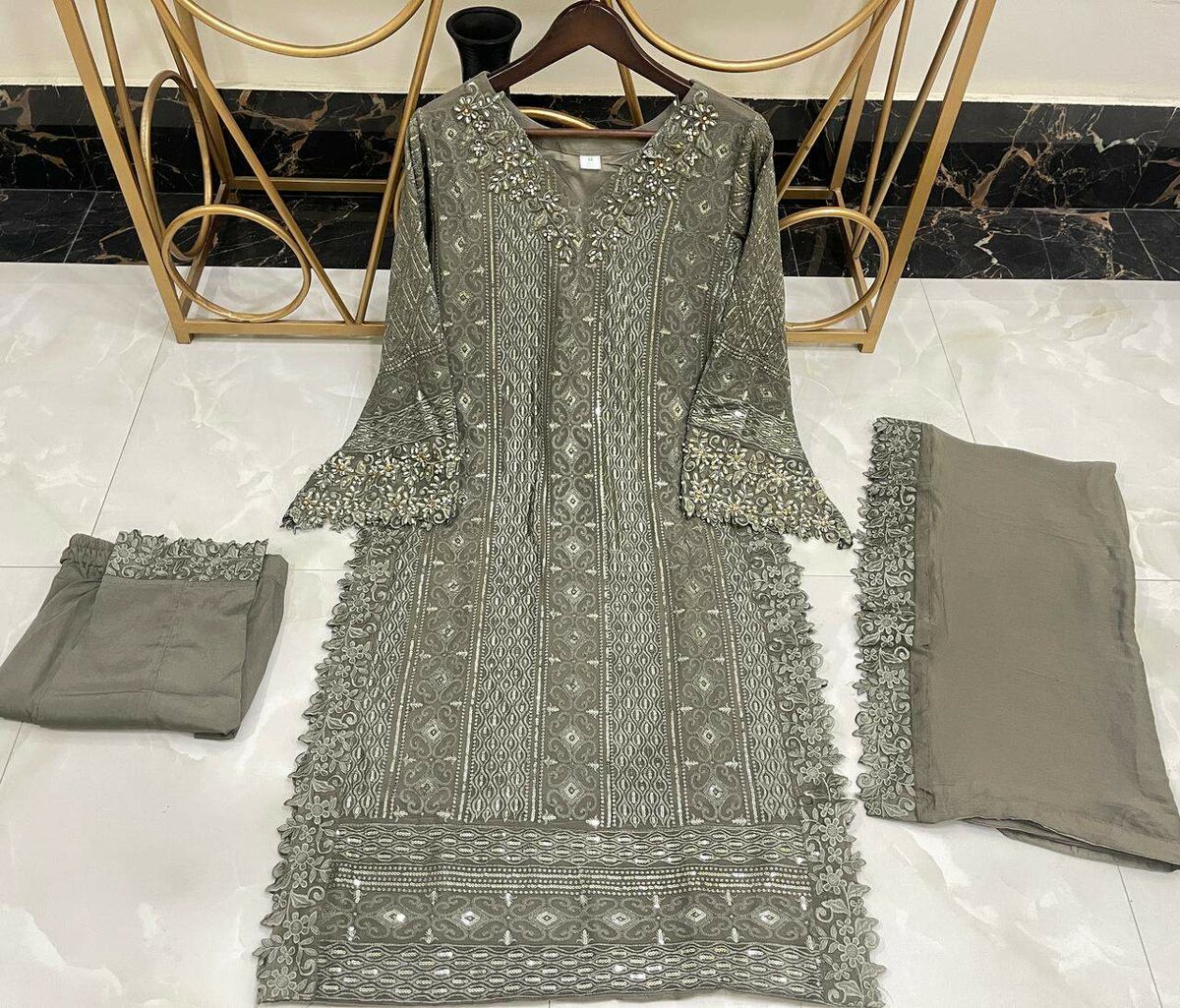 Mexci style suit