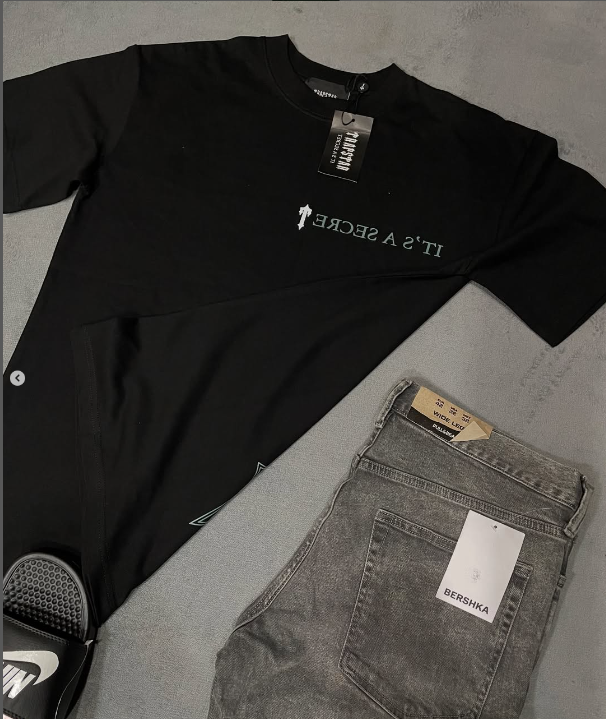 black t-shirt