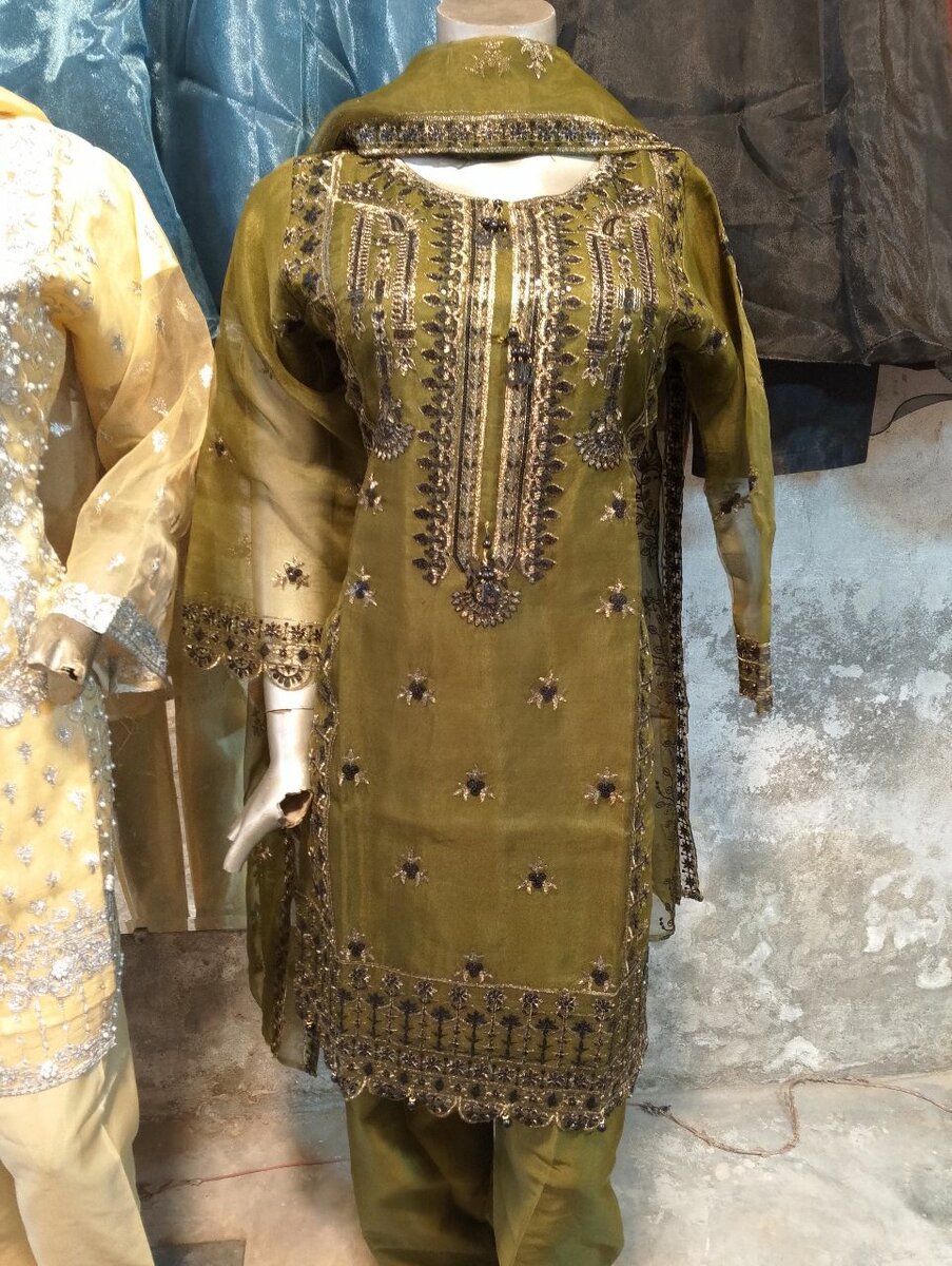 3 pice suit Fancy