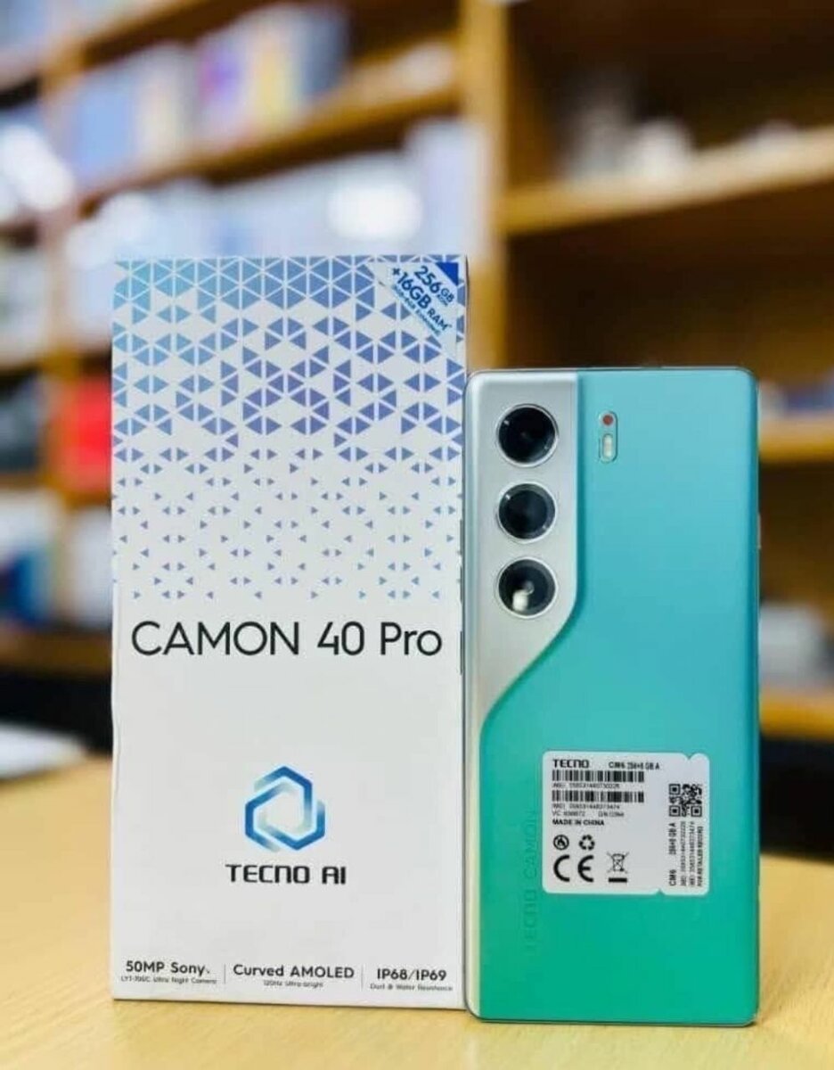 Smartphone TECNO Camon 40 Pro