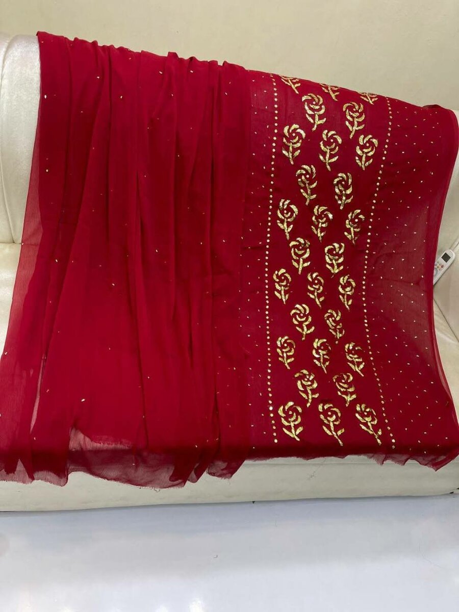 Chiffon suit