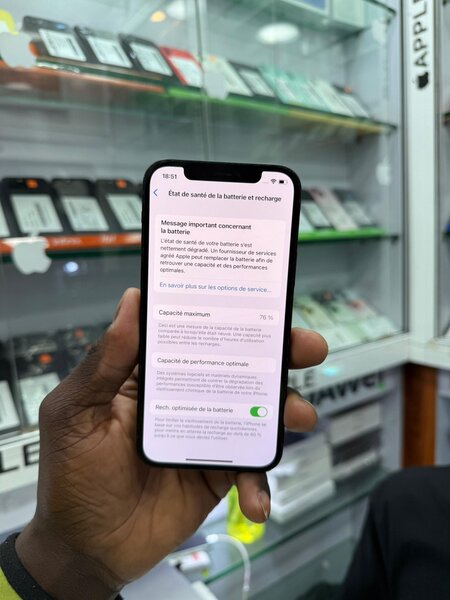 iPhone 12 64GB