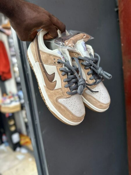 Trendy Sneakers