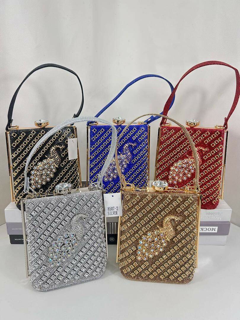 Sac à main élégant strass