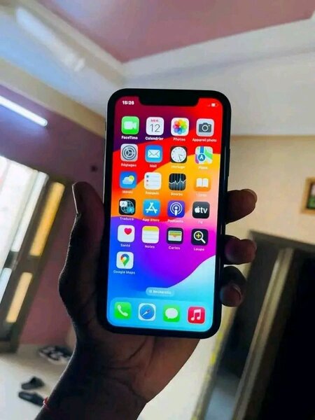 iPhone élégant dernière génération