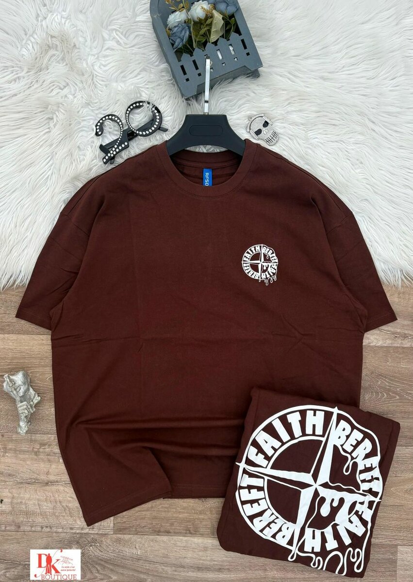 T-shirt marron graphique