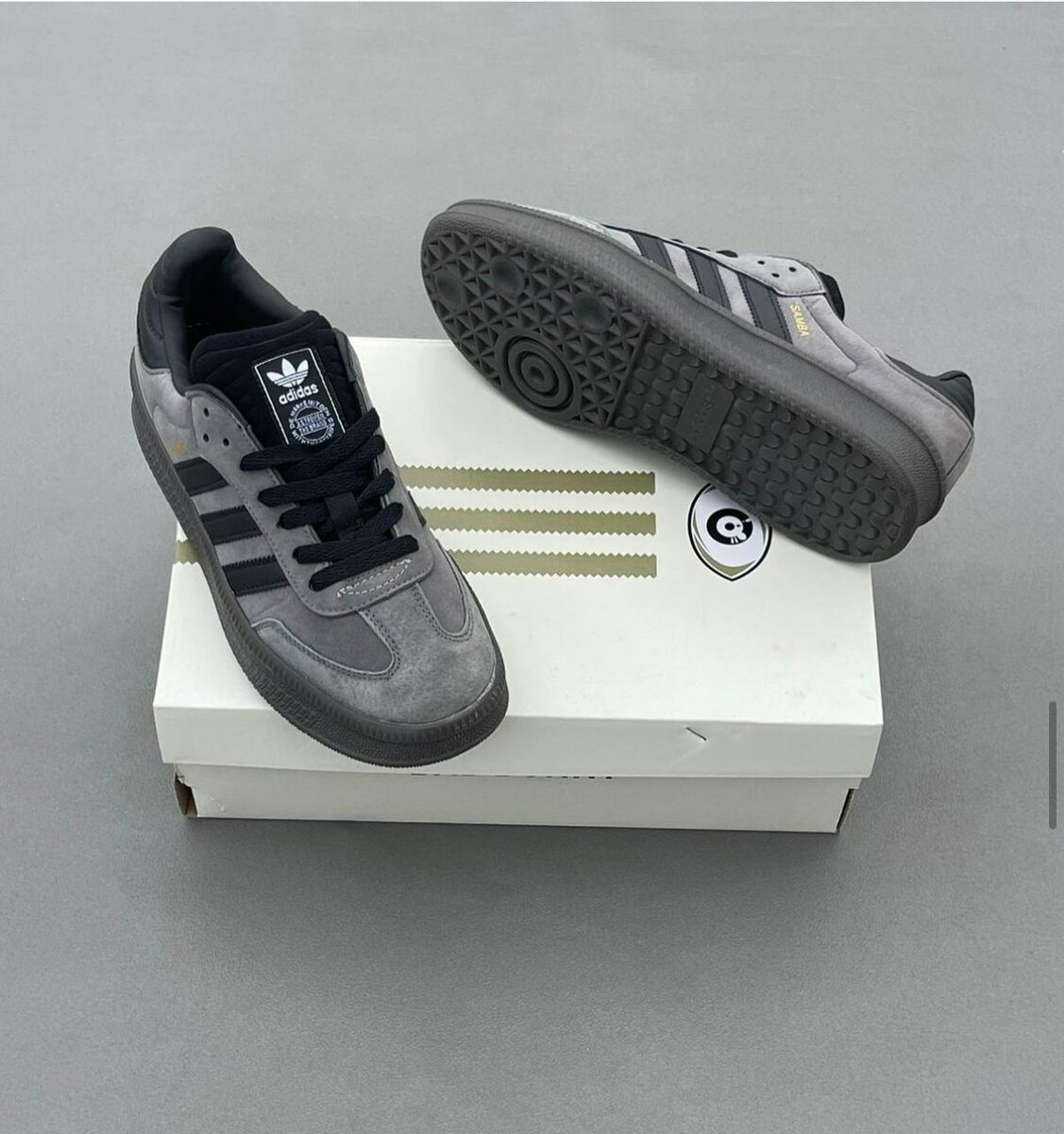 Sneakers Adidas samba  Grises