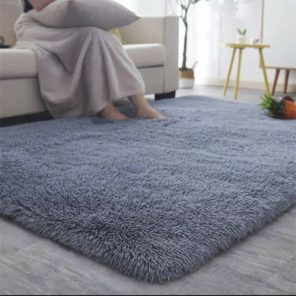 Fluffy Carpet
