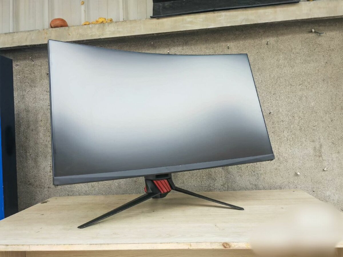 Moniteur incurvé HKC 32 pouces