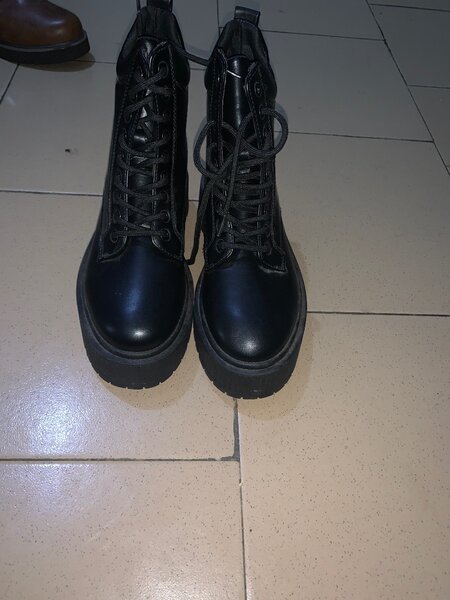 Bottes et Talons Pour Femmes