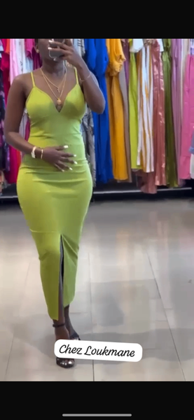 Jolie robe verte pour vos soirées simple pour femmes