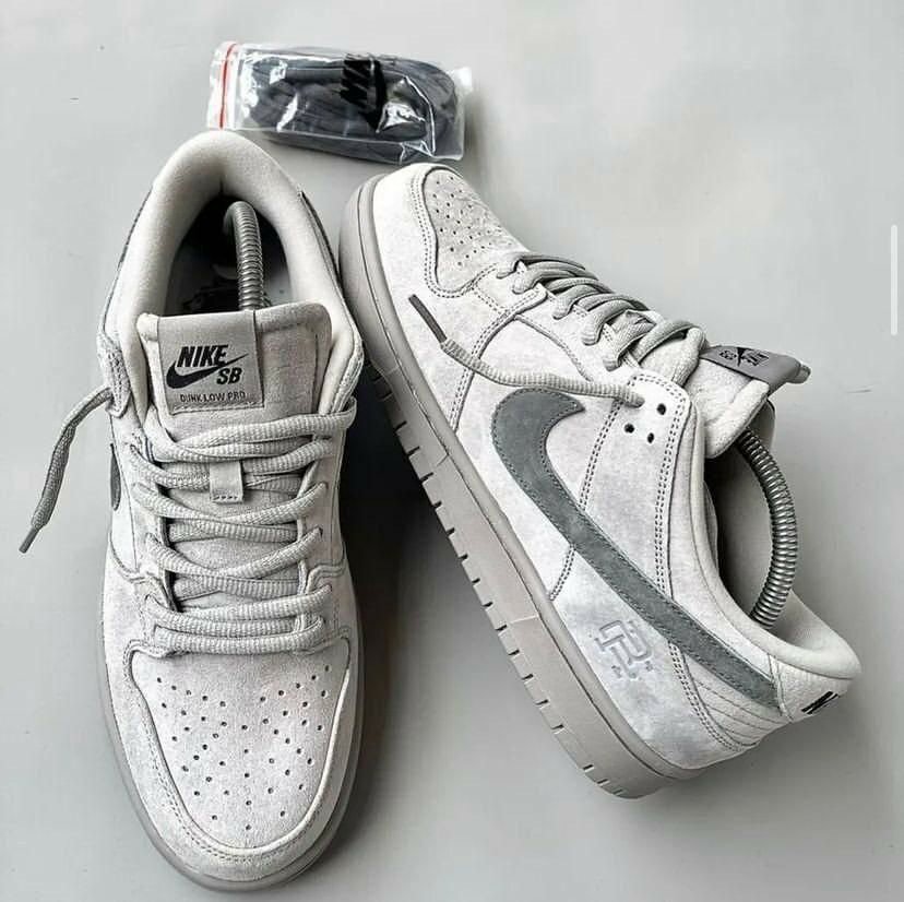 Nike sb dunk ash
